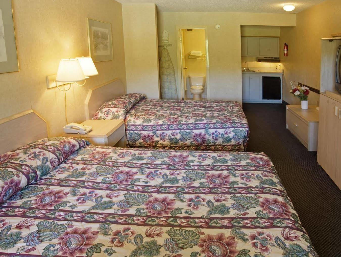 Americas Best Value Inn - チェサピーク エクステリア 写真